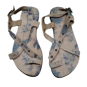 OTBT Womens Floral Loop Toe Sandals Flats shoes sz 7